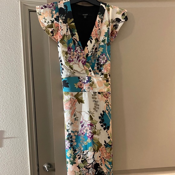 Guess Dress - Picture 1 of 3